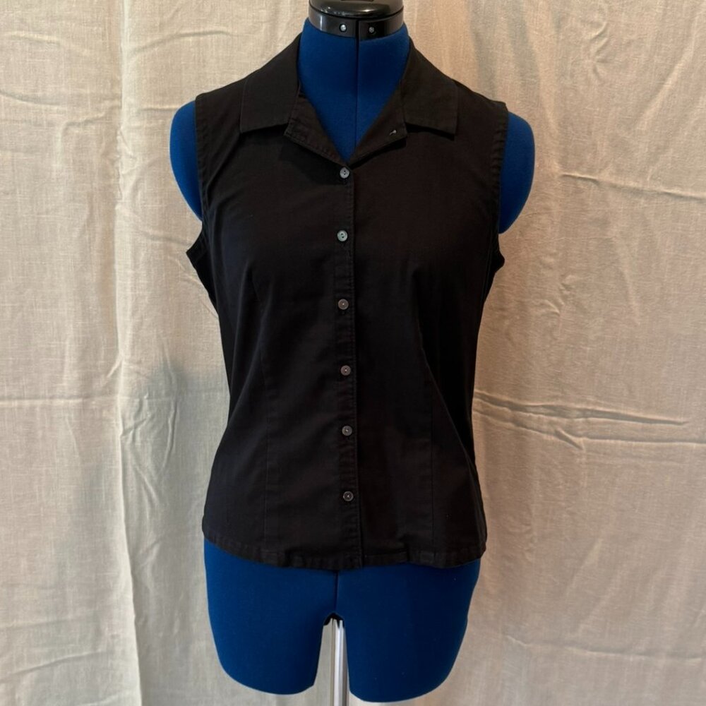 Banana Republic Stretch Sleeveless Button Up - Small